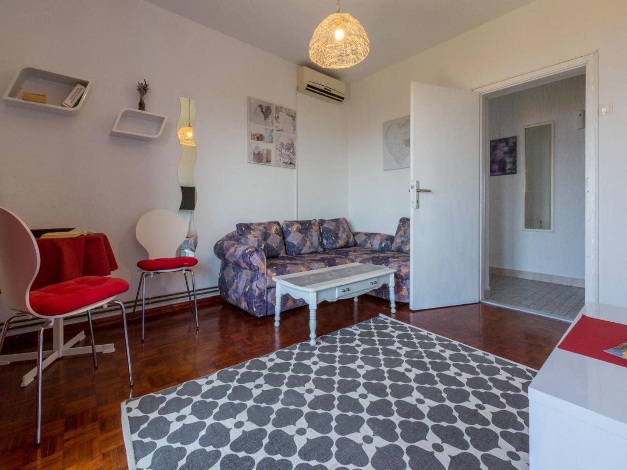 Apartments Susanne 诺维·维诺多尔斯基 外观 照片